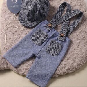 Amazon Kids Overall / Suspender Hat Set in Blue and Black